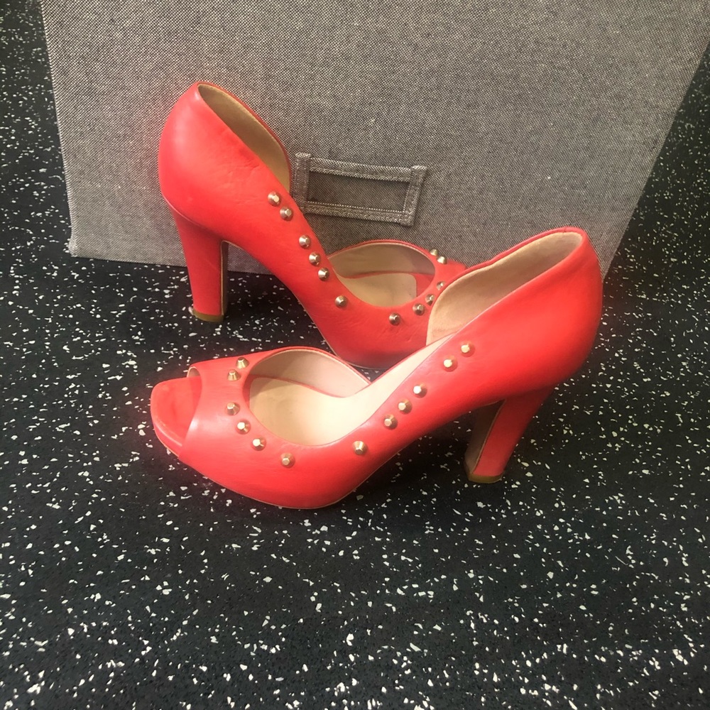 Janet and Janet coral studded peep toe heels